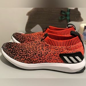 🔥 Price Dropped to Sell! A Steal!!!! Adidas RapidaRun Laceless Knit Sneakers!!